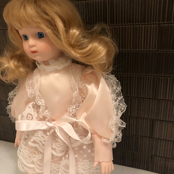 Blonde Hair/Blue Eyed Porcelain Doll in Pink Satin and Lace Dress - Picture 5 of 9
